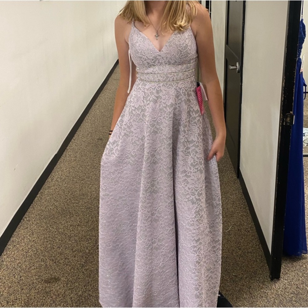 Elegant Lavender Lace Dress